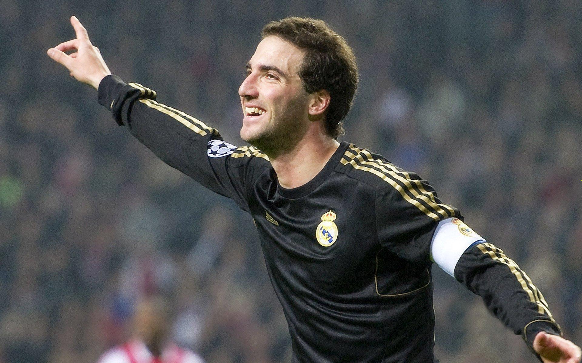 中国游泳队亚运会再创佳绩 多项纪录被刷新